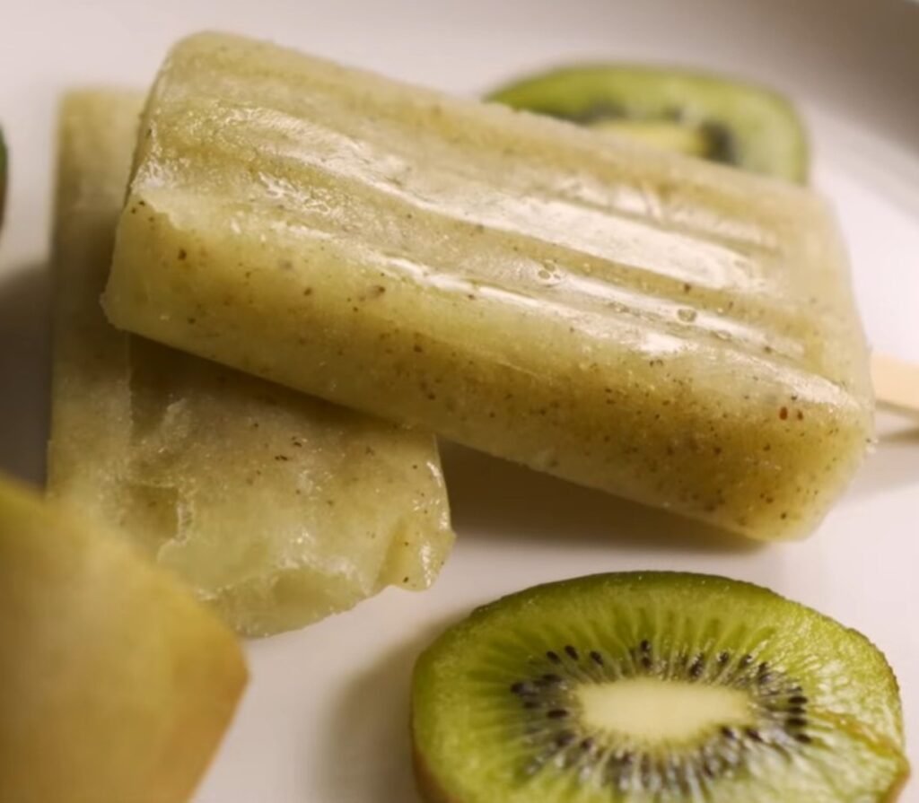 Kiwi Banana Smoothie Pops Recipe