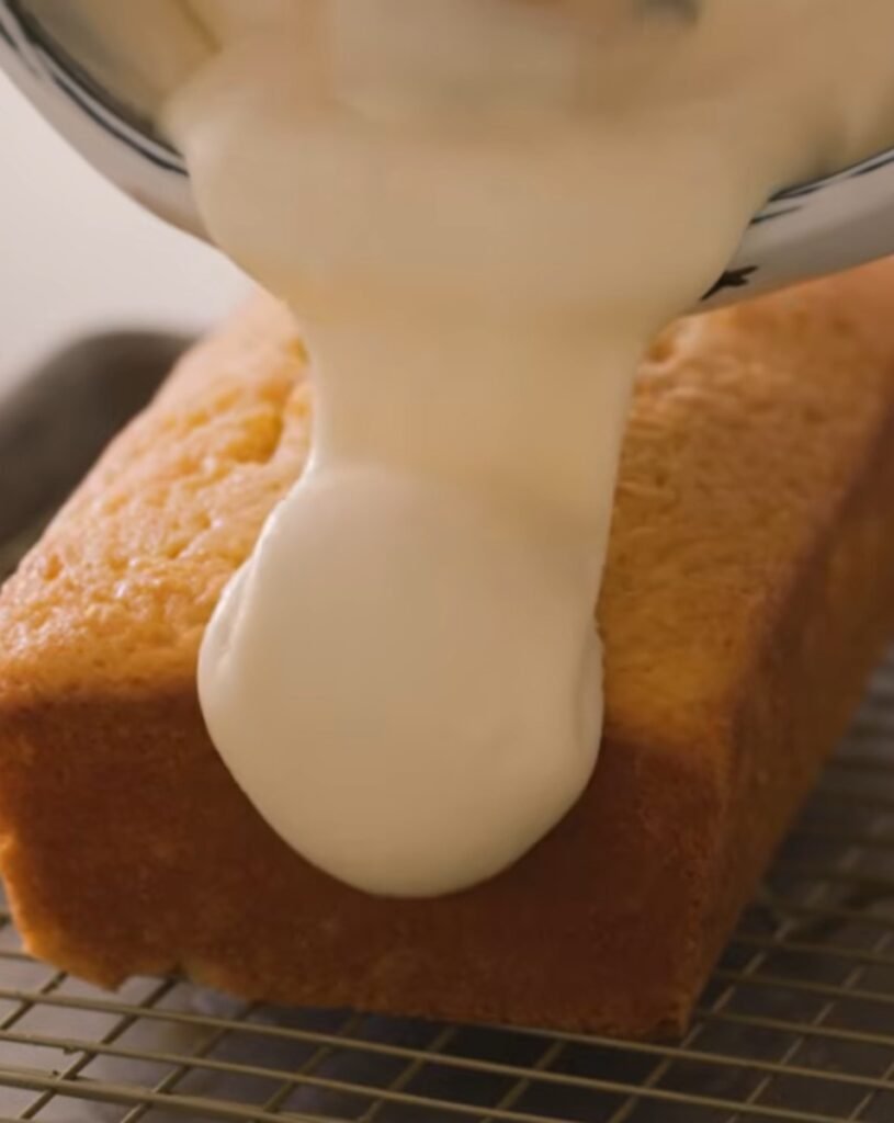 Homemade Starbucks Lemon Loaf Recipe