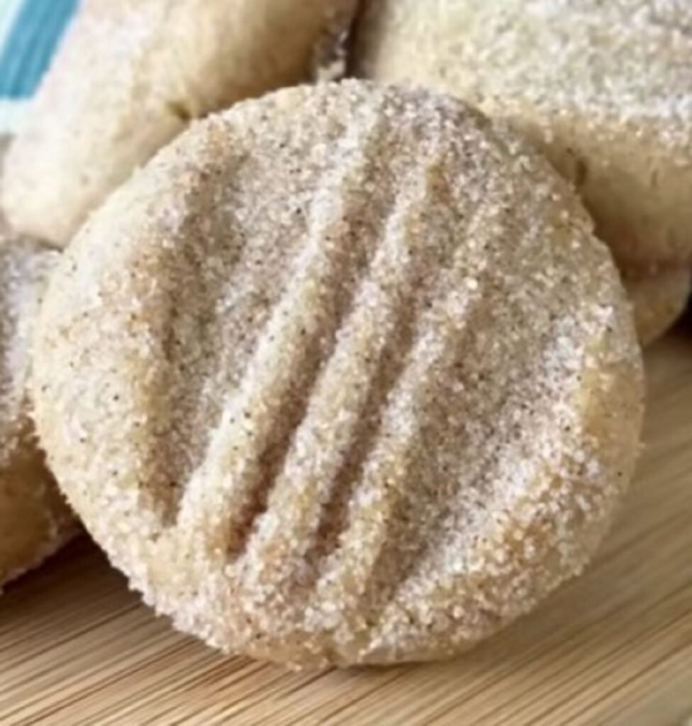 Soft and Chewy Cinnamon Cookies Recipe