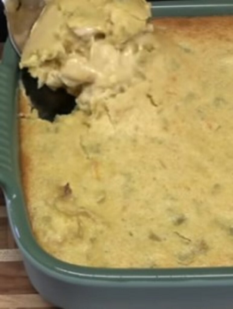 Creamy Chicken and Cornbread Casserole Delight