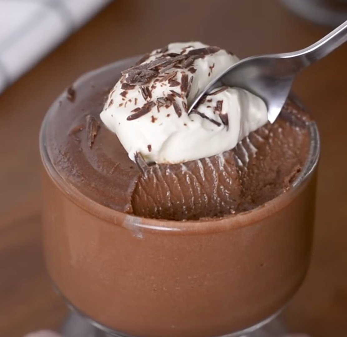 2-Ingredient Chocolate Mousse