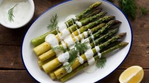 Roasted Asparagus with Dill Yogurt Sauce