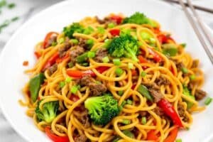 Garlic Beef Noodle Stir Fry