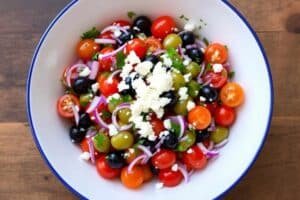 Mediterranean Olive Tomato Salad
